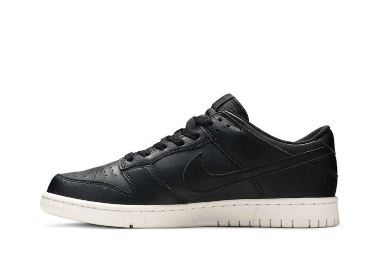 Nike Dunk Low Black/Black-White