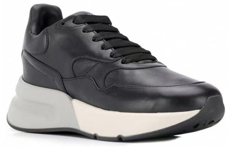 (WMNS) Alexander McQueen Oversized Runner 'Black White' 553787WHRU01000 #