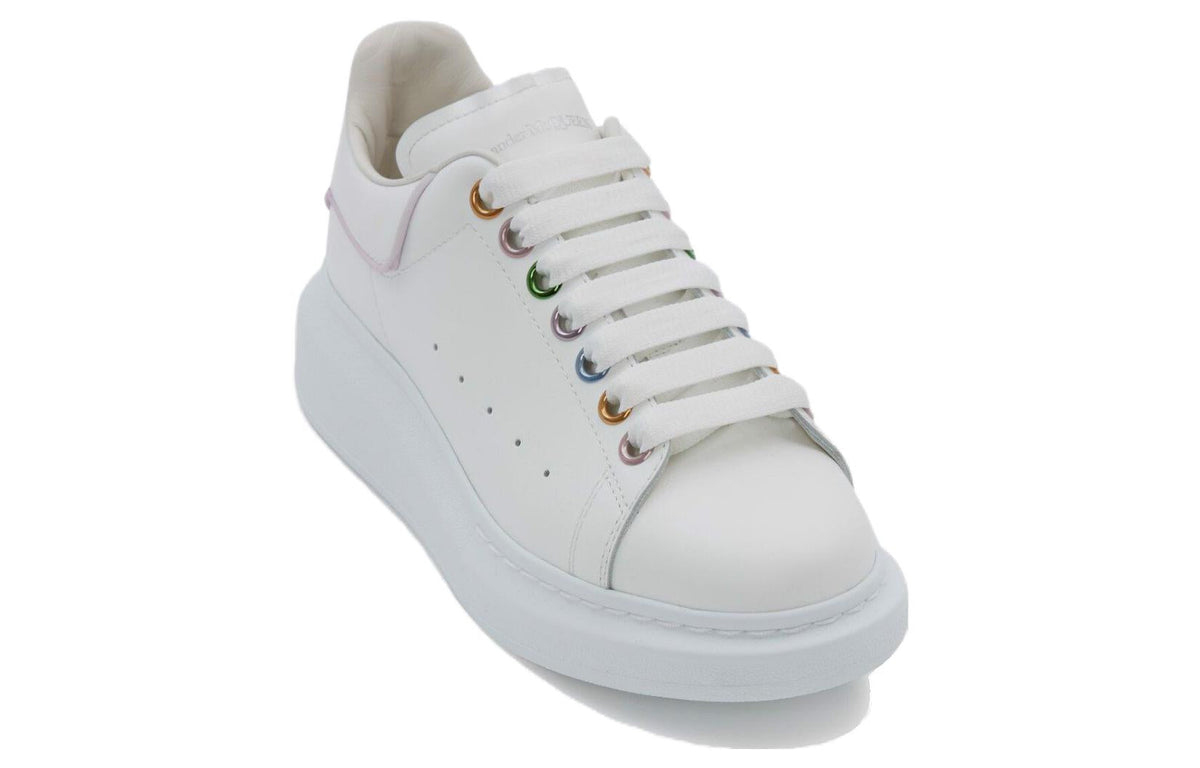 (WMNS) Alexander McQueen Oversized Sneakers 'White Metalic Eyelets' 685671WIB9W9035 #