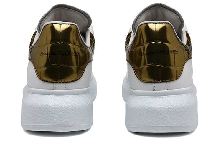 (WMNS) Alexander McQueen Oversized Sneaker 'Gold Crocodile' 553770WHYBQ9075 #