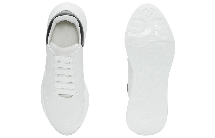 Alexander McQueen Oversized Runner 'White Black' 575425WHRU39034 #