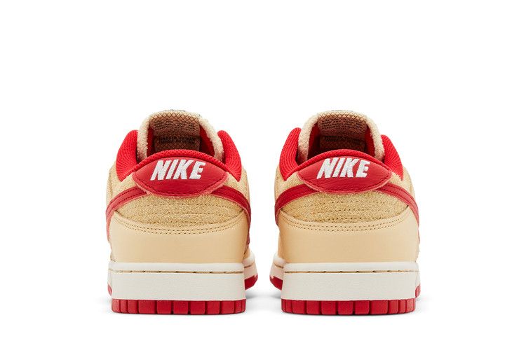 Nike Dunk Low Retro SE Strawberry Waffle