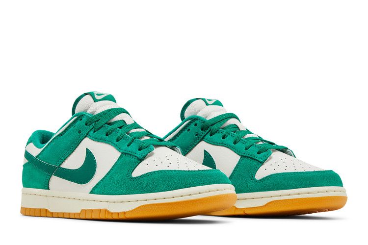 Nike Dunk Low SE Malachite