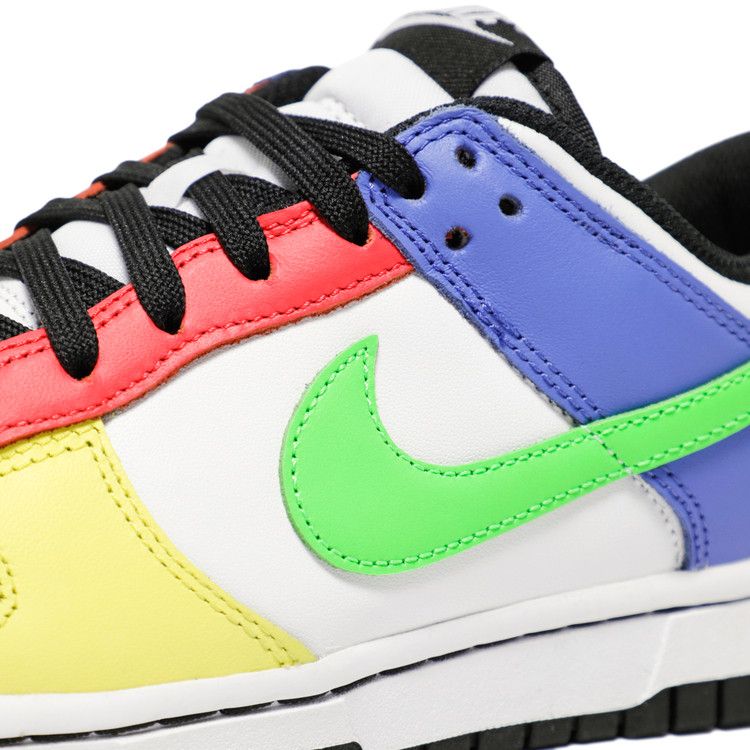 Nike Dunk Low Green Strike (Women's)