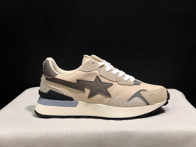 BAPE Low-Top Sneakers - Beige/Brown