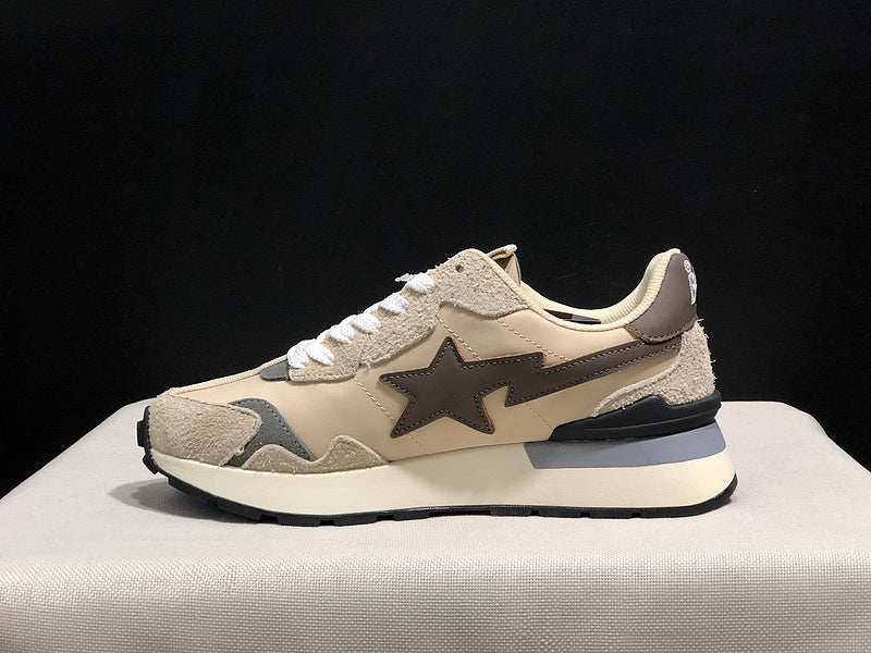 BAPE Low-Top Sneakers - Beige/Brown