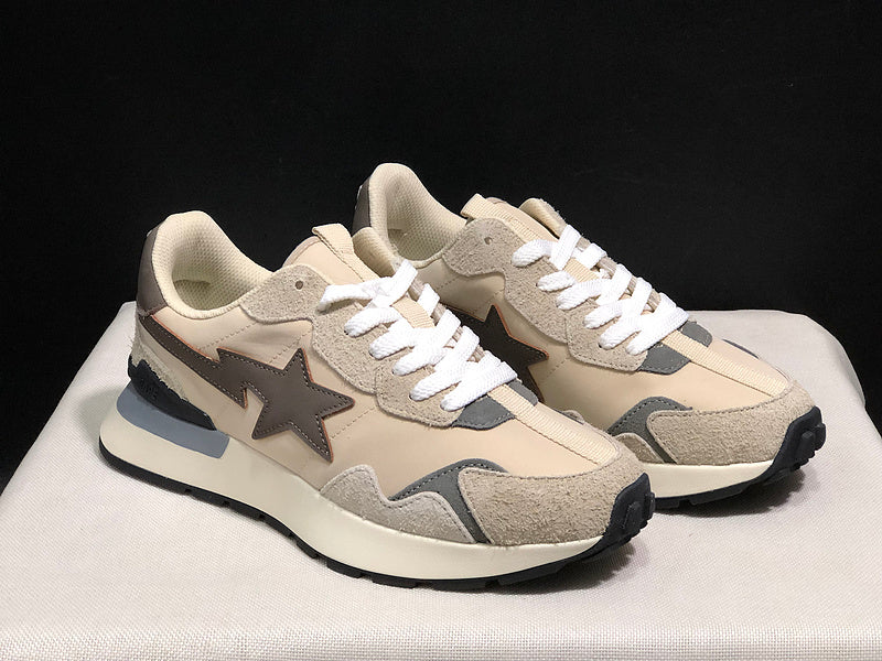 BAPE Low-Top Sneakers - Beige/Brown