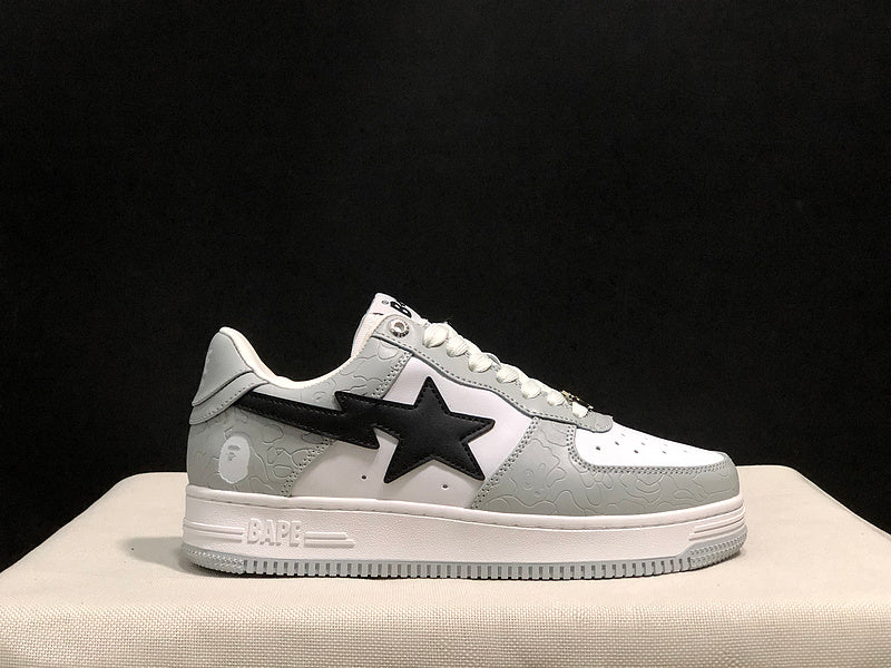 BAPE Low-Top Sneakers - Grey/White