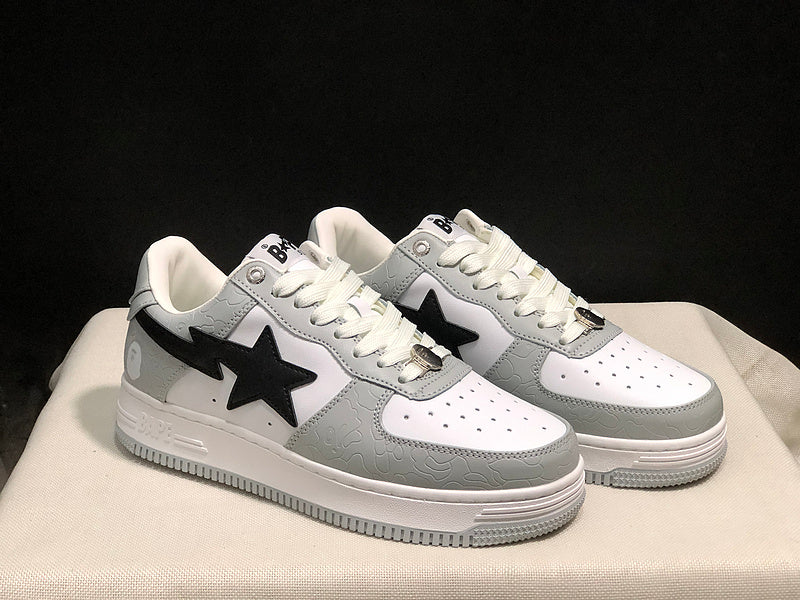 BAPE Low-Top Sneakers - Grey/White