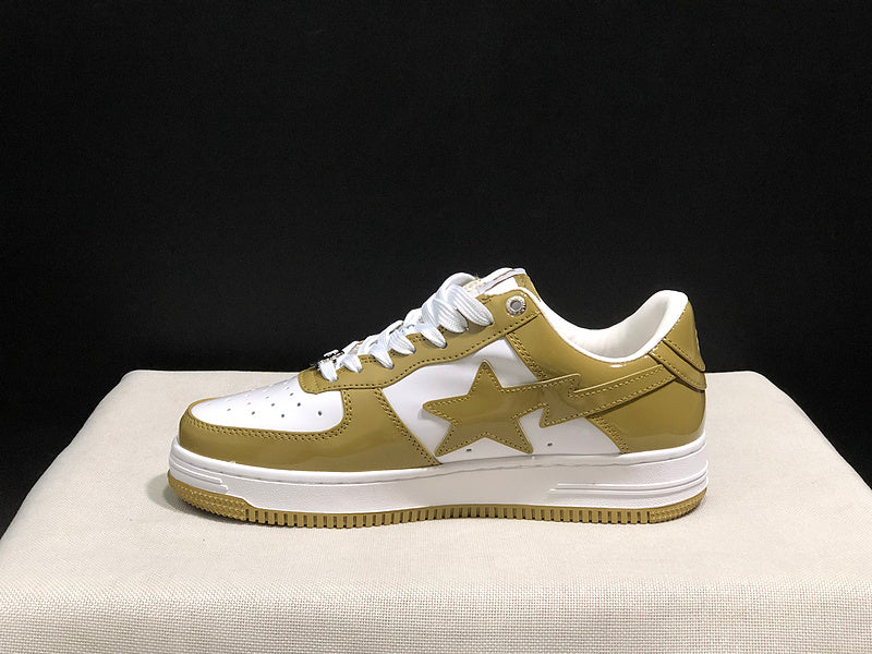BAPE Low-Top Sneakers - Olive/White
