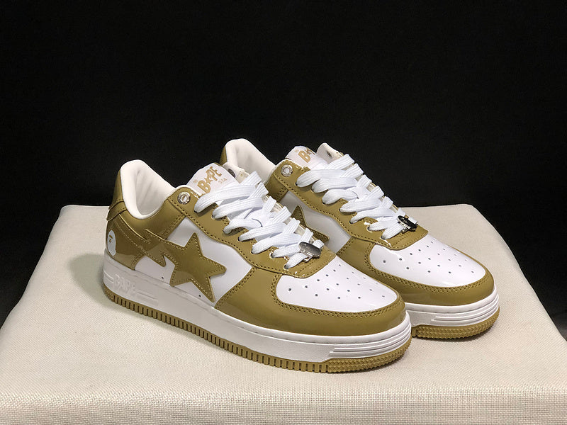 BAPE Low-Top Sneakers - Olive/White