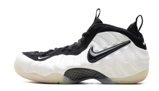 Nike Air Diamond Turf '49ers' Sneaker (FZ8224-100)