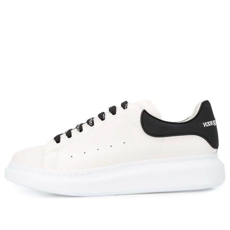 Alexander McQueen Oversized Sneaker 'White Black' 625156WHXMT9034 #